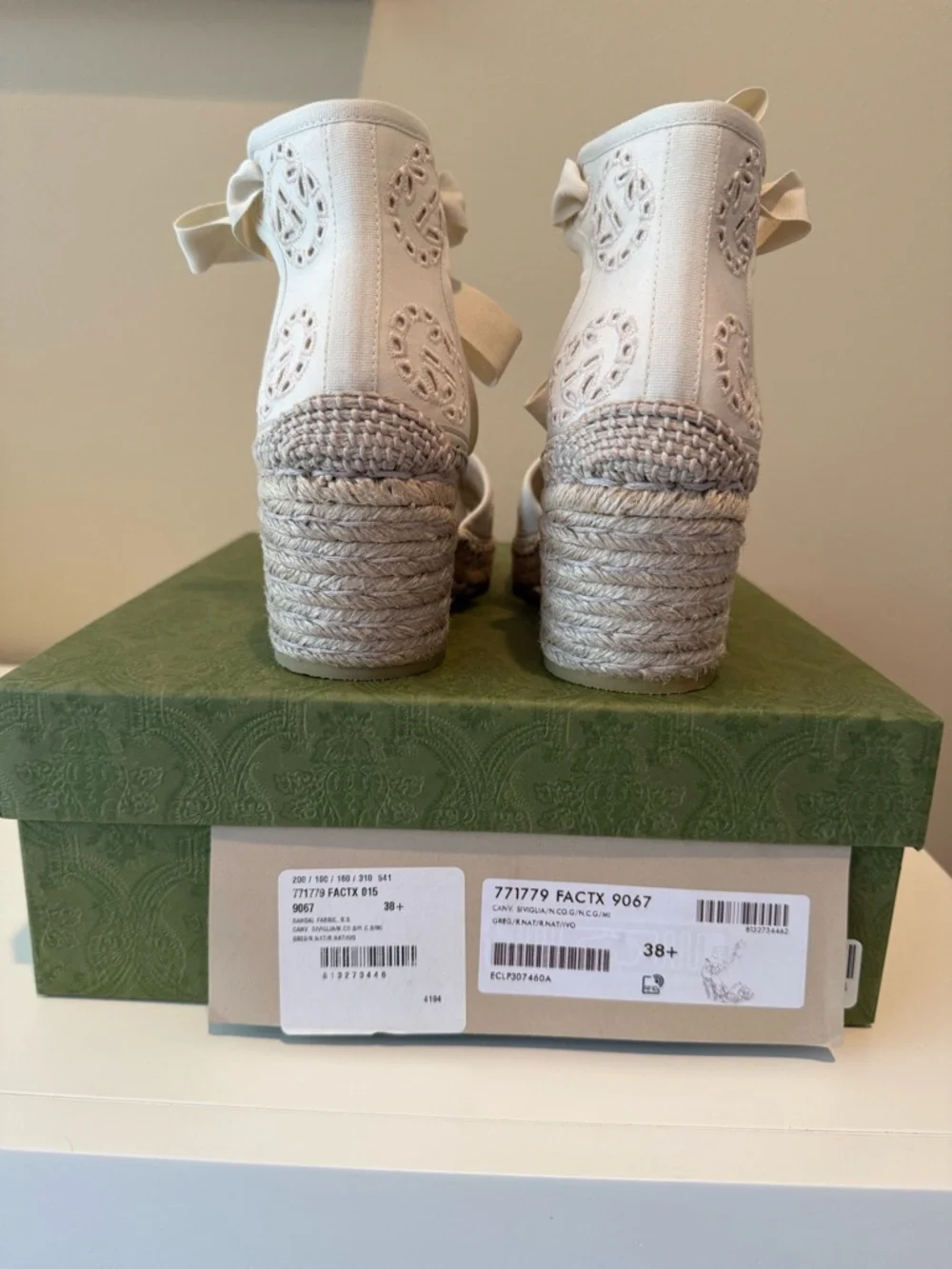 Gucci Damita embroidered GG logo espadrille sandals - Picture 4 of 6